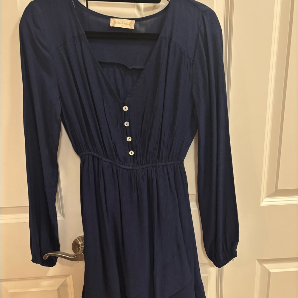 2 hr sale- boho -Altar'd State Navy Long-Sleeve Button-Front Dress. NWOT Xs